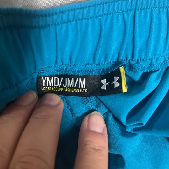 Under Armour Blue Shorts Size‎ Youth Medium - Picture 6 of 6